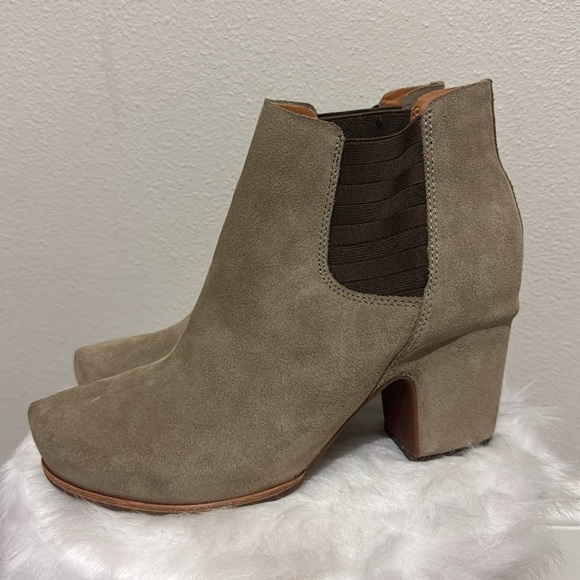 Kork-Ease Women’s Shirome Suede Bootie - Picture 3 of 10
